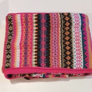 Avon  Glitzy Multicolor Knit Scarf